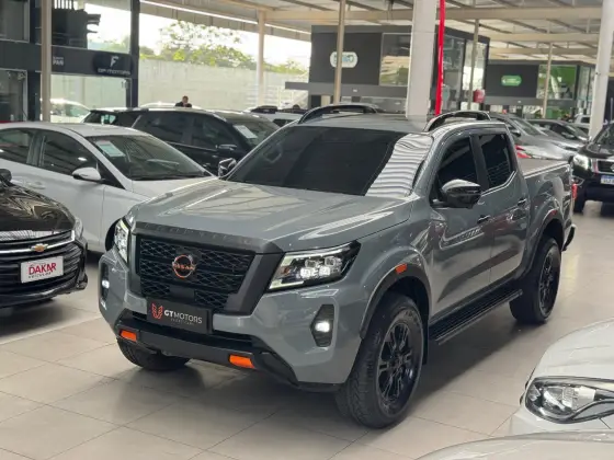 NISSAN FRONTIER 2.3 16V TURBO DIESEL PRO4X CD 4X4 AUTOMÁTICO