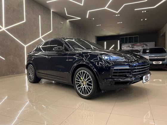 PORSCHE CAYENNE 3.0 V6 E-HYBRID COUPÉ PLATINUM EDITION AWD TIPTRONIC S