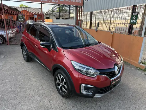 RENAULT CAPTUR 2.0 16V HI-FLEX INTENSE AUTOMÁTICO