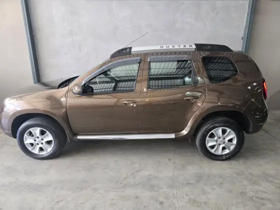 RENAULT DUSTER 2.0 16V HI-FLEX DAKAR II AUTOMÁTICO RENAULT DUSTER 2.0 16V HI-FLEX DAKAR II AUTOMÁTICO
