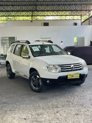RENAULT DUSTER 2.0 DYNAMIQUE 4X2 16V FLEX 4P AUTOMÁTICO RENAULT DUSTER 2.0 DYNAMIQUE 4X2 16V FLEX 4P AUTOMÁTICO