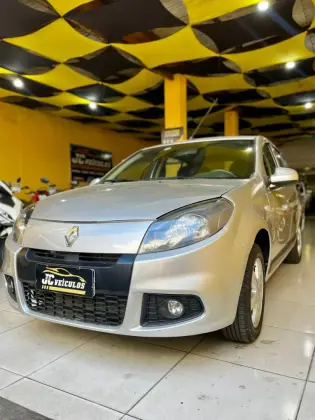 RENAULT SANDERO 1.6 EXPRESSION 8V FLEX 4P MANUAL