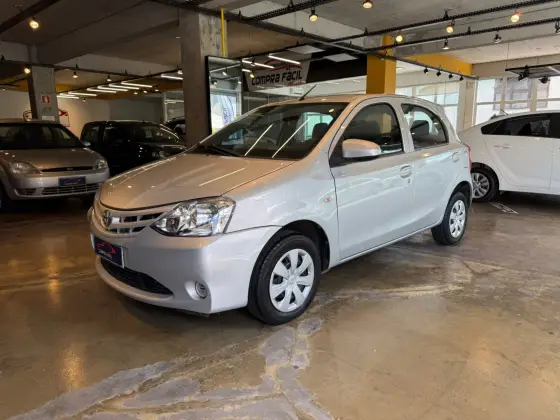 TOYOTA ETIOS 1.3 X 16V FLEX 4P MANUAL TOYOTA ETIOS 1.3 X 16V FLEX 4P MANUAL