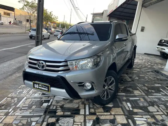 TOYOTA HILUX 2.8 SRV 4X4 CD 16V DIESEL 4P AUTOMÁTICO