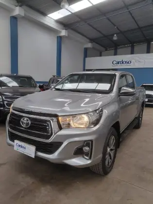 TOYOTA HILUX 2.8 SRV 4X4 CD 16V DIESEL 4P AUTOMÁTICO