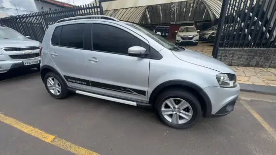 VOLKSWAGEN CROSSFOX 1.6 MI FLEX 8V 4P MANUAL