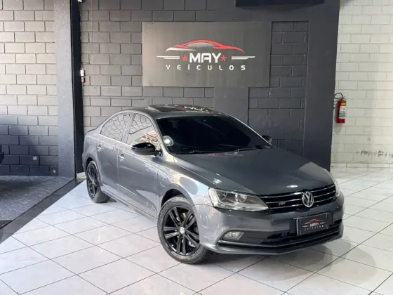 VOLKSWAGEN JETTA 2.0 TSI HIGHLINE 211CV GASOLINA 4P TIPTRONIC