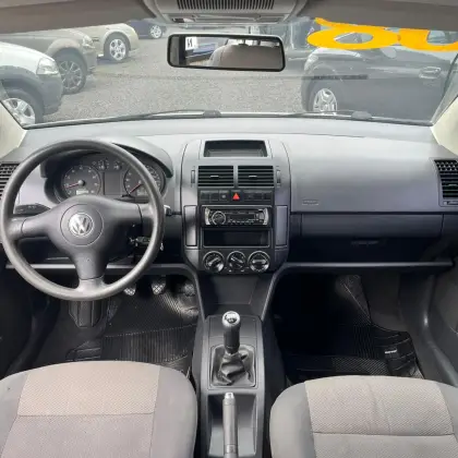 VOLKSWAGEN POLO 1.6 MI 8V FLEX 4P MANUAL