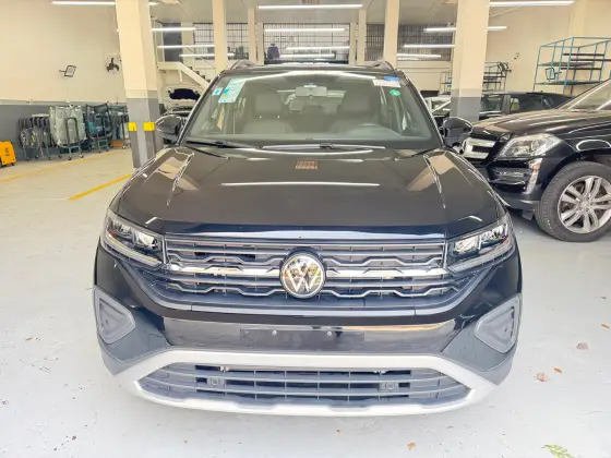 VOLKSWAGEN T-CROSS 1.0 200 TSI TOTAL FLEX COMFORTLINE AUTOMÁTICO