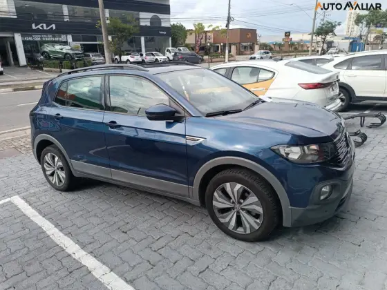 VOLKSWAGEN T-CROSS 1.0 200 TSI TOTAL FLEX COMFORTLINE AUTOMÁTICO