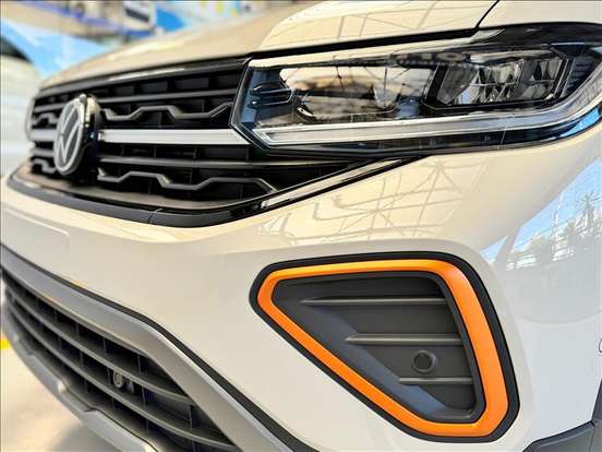 VOLKSWAGEN-T-CROSS-2026