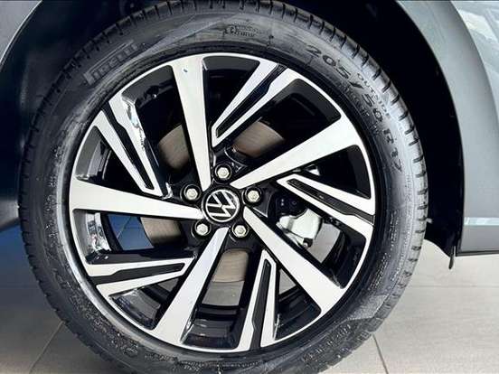 VOLKSWAGEN-VIRTUS-1.0 200 TSI HIGHLINE AUTOMÁTICO VOLKSWAGEN-VIRTUS-2026
