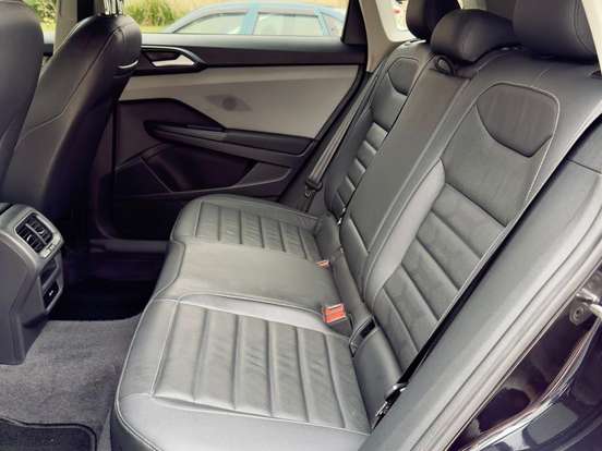 VOLKSWAGEN-TAOS-1.4 250 TSI TOTAL FLEX COMFORTLINE AUTOMÁTICO VOLKSWAGEN-TAOS-2021