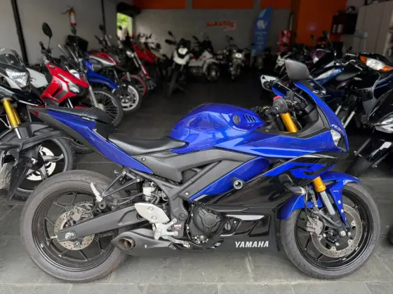YAMAHA YZF R3 ABS YAMAHA YZF R3 ABS