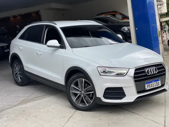 AUDI Q3 1.4 TFSI FLEX PRESTIGE PLUS S TRONIC