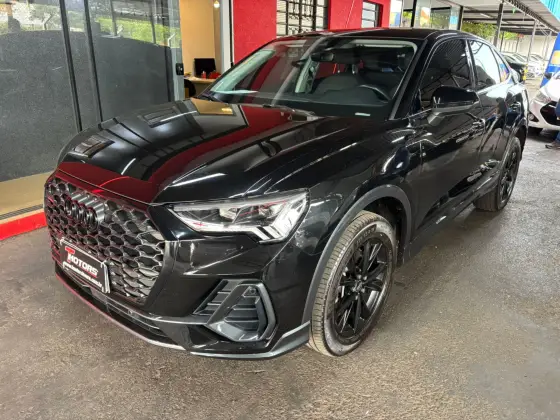 AUDI Q3 2.0 40 TFSI GASOLINA SPORTBACK PERFORMANCE BLACK QUATTRO TIPTRONIC AUDI Q3 2.0 40 TFSI GASOLINA SPORTBACK PERFORMANCE BLACK QUATTRO TIPTRONIC