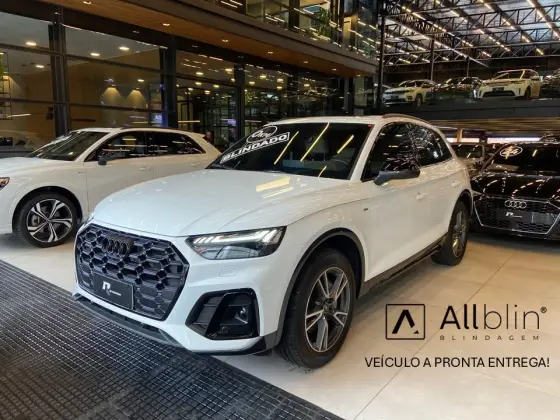 AUDI Q5 2.0 55 TFSIE PHEV PERFORMANCE BLACK QUATTRO S TRONIC