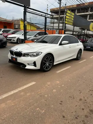 BMW 320i 2.0 16V TURBO FLEX SPORT GP AUTOMÁTICO BMW 320i 2.0 16V TURBO FLEX SPORT GP AUTOMÁTICO