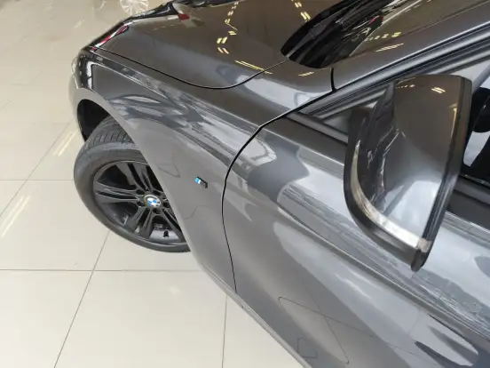 BMW-320i-2.0 SPORT 16V TURBO ACTIVE FLEX 4P AUTOMÁTICO BMW-320i-2018