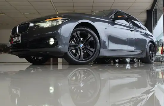 BMW-320i-2018