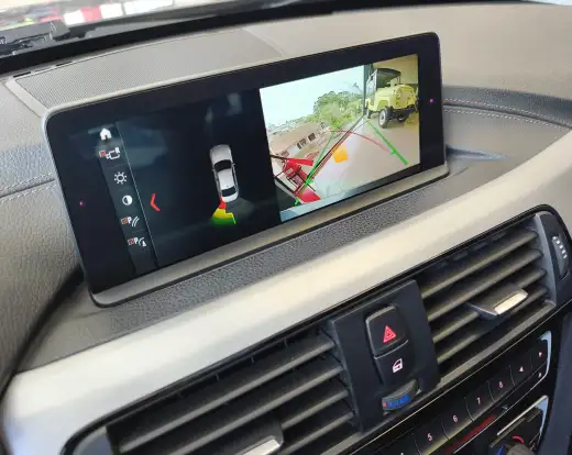 BMW-320i-2018
