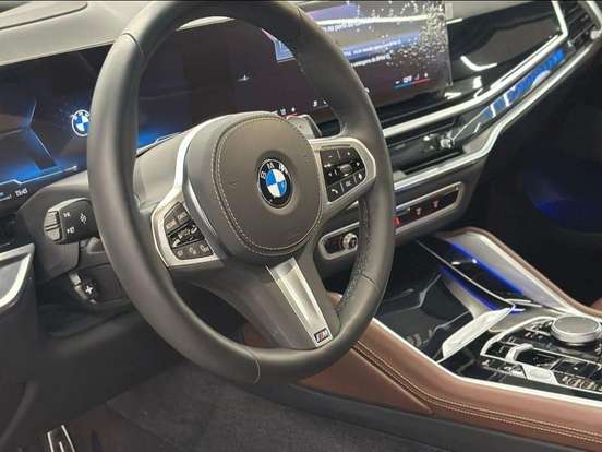 BMW-X6-2025