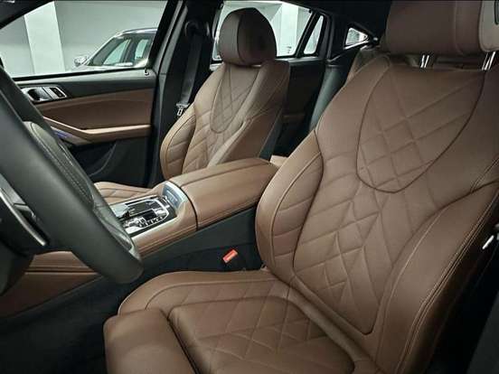 BMW-X6-3.0 TWINPOWER GASOLINA XDRIVE40I M SPORT AUTOMÁTICO BMW-X6-2025