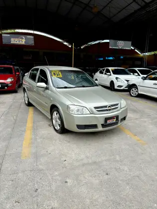 CHEVROLET ASTRA 2.0 MPFI ADVANTAGE 8V FLEX 4P MANUAL CHEVROLET ASTRA 2.0 MPFI ADVANTAGE 8V FLEX 4P MANUAL