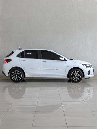 CHEVROLET-ONIX-2024