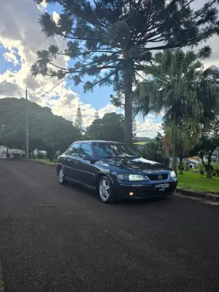 CHEVROLET VECTRA 2.2 MPFI EXPRESSION 8V GASOLINA 4P MANUAL