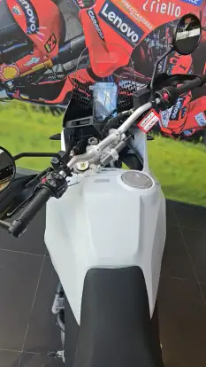 DUCATI-DESERT X-2025