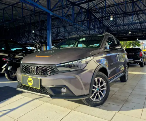 FIAT ARGO 1.3 FIREFLY FLEX TREKKING CVT FIAT ARGO 1.3 FIREFLY FLEX TREKKING CVT