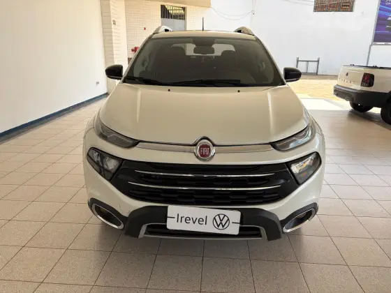 FIAT TORO 2.0 16V TURBO DIESEL VOLCANO 4WD AT9