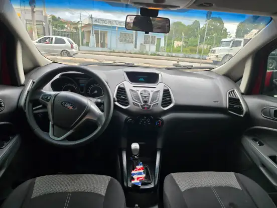 FORD-ECOSPORT-2014