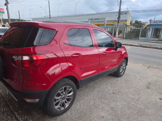 FORD-ECOSPORT-2014
