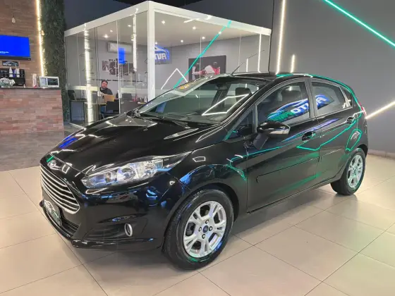 FORD FIESTA 1.6 SE HATCH 16V FLEX 4P POWERSHIFT FORD FIESTA 1.6 SE HATCH 16V FLEX 4P POWERSHIFT