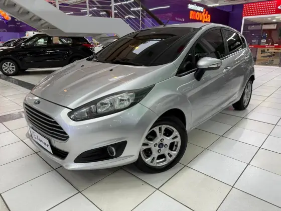FORD FIESTA 1.6 SE HATCH 16V FLEX 4P POWERSHIFT