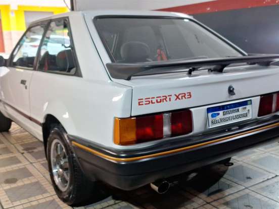 FORD-ESCORT-1.6 XR3 8V ÁLCOOL 2P MANUAL FORD-ESCORT-1988
