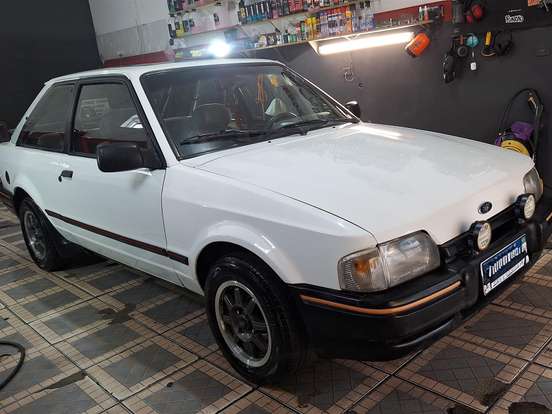 FORD-ESCORT-1.6 XR3 8V ÁLCOOL 2P MANUAL FORD-ESCORT-1988