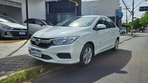 HONDA CITY 1.5 PERSONAL 16V FLEX 4P AUTOMÁTICO HONDA CITY 1.5 PERSONAL 16V FLEX 4P AUTOMÁTICO