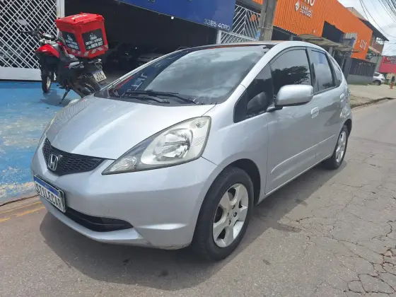 HONDA FIT 1.4 LX 16V FLEX 4P MANUAL
