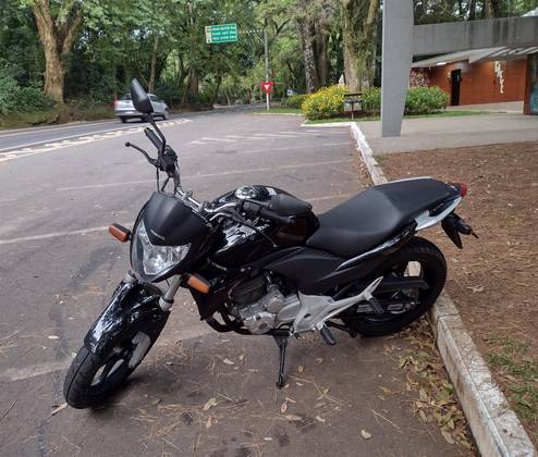 HONDA CB 300R 