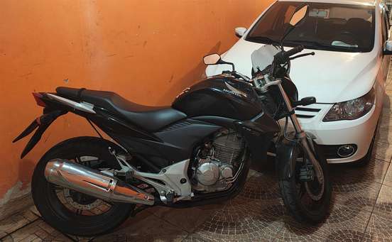 HONDA-CB 300R-2013