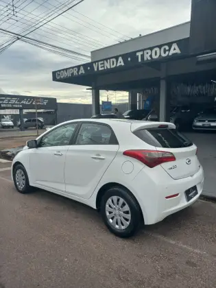 HYUNDAI HB20 1.6 COMFORT PLUS 16V FLEX 4P AUTOMÁTICO