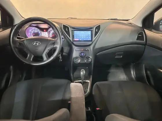 HYUNDAI HB20 1.6 COMFORT PLUS 16V FLEX 4P AUTOMÁTICO
