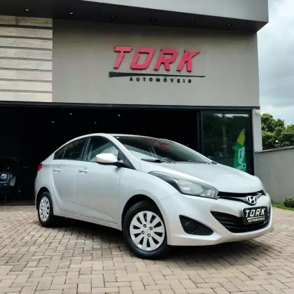 HYUNDAI HB20S 1.6 COMFORT PLUS 16V FLEX 4P AUTOMÁTICO