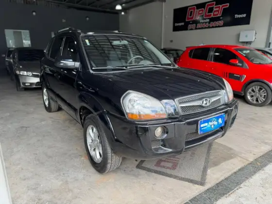 HYUNDAI TUCSON 2.0 MPFI GL 16V 2WD GASOLINA 4P AUTOMÁTICO
