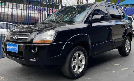 HYUNDAI TUCSON 2.0 MPFI GLS 16V 143CV 2WD GASOLINA 4P AUTOMÁTICO
