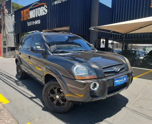 HYUNDAI TUCSON 2.0 MPFI GLS 16V 143CV 2WD GASOLINA 4P AUTOMÁTICO HYUNDAI TUCSON 2.0 MPFI GLS 16V 143CV 2WD GASOLINA 4P AUTOMÁTICO