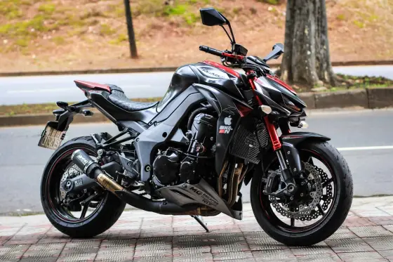 KAWASAKI Z1000 ABS KAWASAKI Z1000 ABS